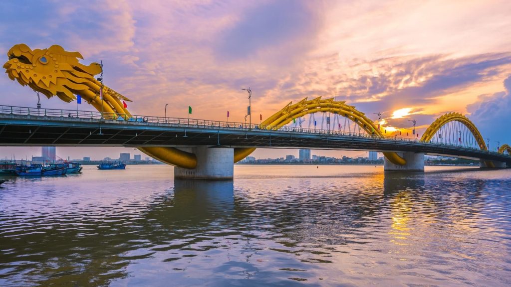 Khám Phá Cầu Rồng Đà Nẵng – Biểu Tượng Kiến Trúc Hiện Đại và Địa Điểm Du Lịch Nổi Bật Đà Nẵng – Furama Resort Danang – A Culinary Beach Resort In Vietnam